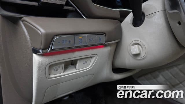 Genesis GV80 2020 — Şəkil 18/20