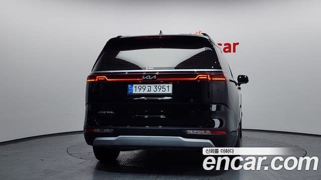 Kia Carnival 2022 — ფოტო 4/20
