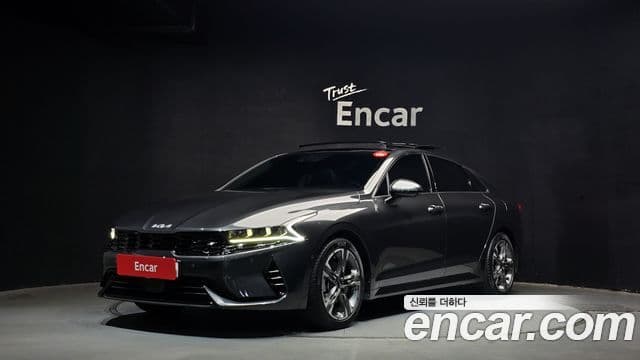 Kia K5 2023 — Şəkil 1/20