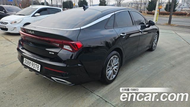 Kia K5 2023 — Şəkil 2/20