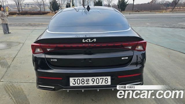 Kia K5 2023 — Şəkil 3/20