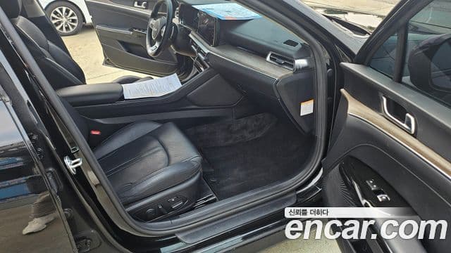 Kia K5 2023 — Şəkil 20/20