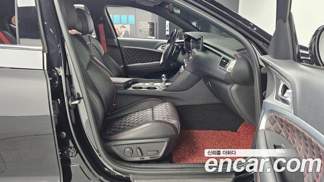 Genesis G70 2020 — ფოტო 11/20