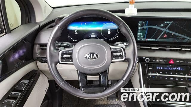 Kia Carnival 2020 — Фото 13/20