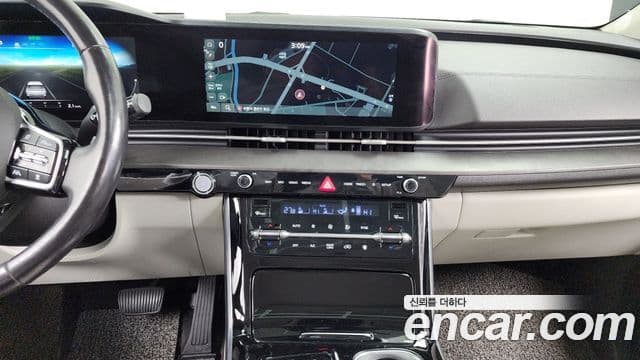 Kia Carnival 2020 — Фото 14/20
