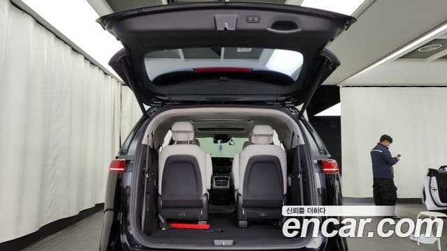 Kia Carnival 2020 — Фото 20/20