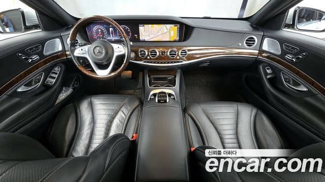 Mercedes-Benz S-Class 2018 — ფოტო 7/20