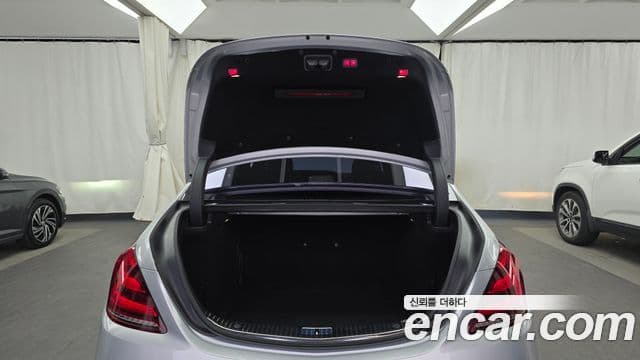 Mercedes-Benz S-Class 2018 — ფოტო 20/20