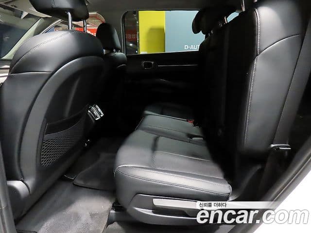 Kia Sorento 2021 — ფოტო 10/20