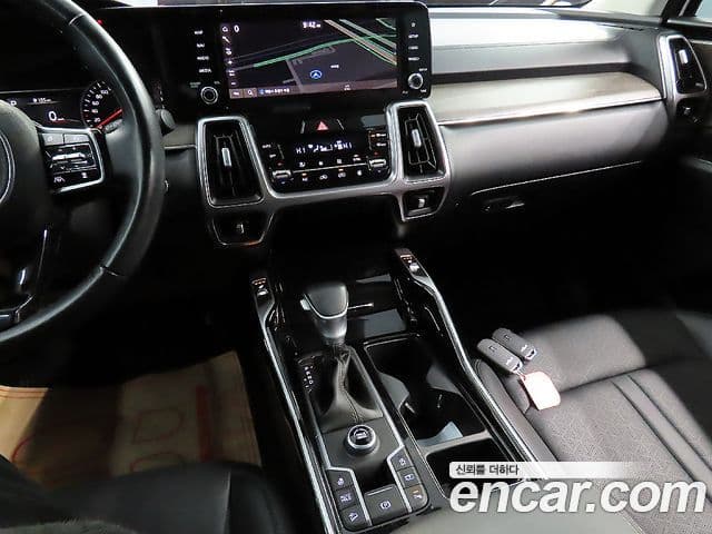 Kia Sorento 2021 — ფოტო 11/20