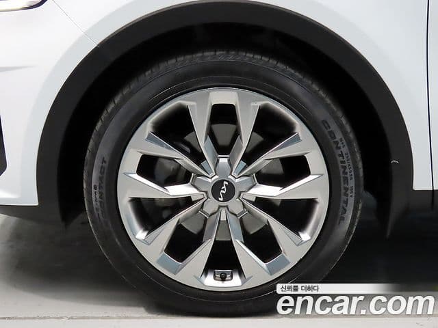 Kia Sorento 2021 — ფოტო 18/20
