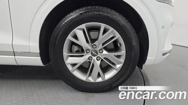 Genesis GV70 2022 — Şəkil 5/20