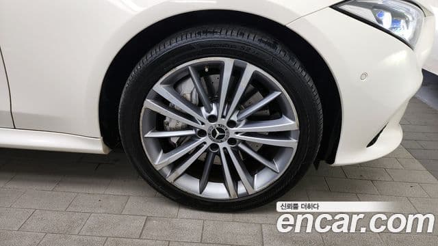 Mercedes-Benz CLS-Class 2018 — ფოტო 7/20