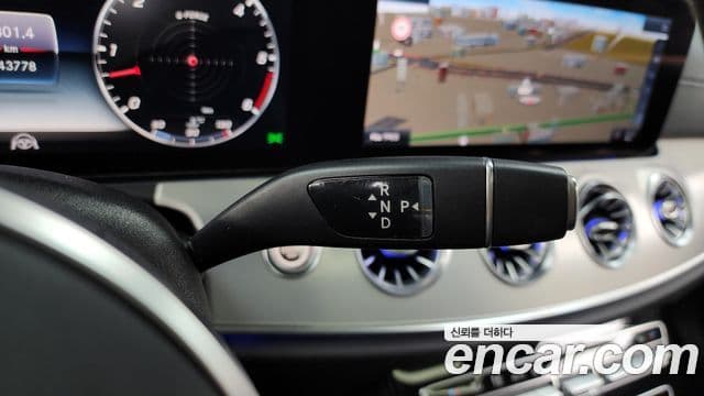 Mercedes-Benz CLS-Class 2018 — Şəkil 17/20