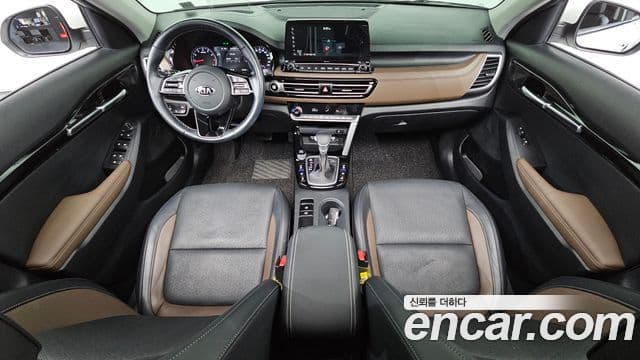 Kia Seltos 2021 — ფოტო 7/20