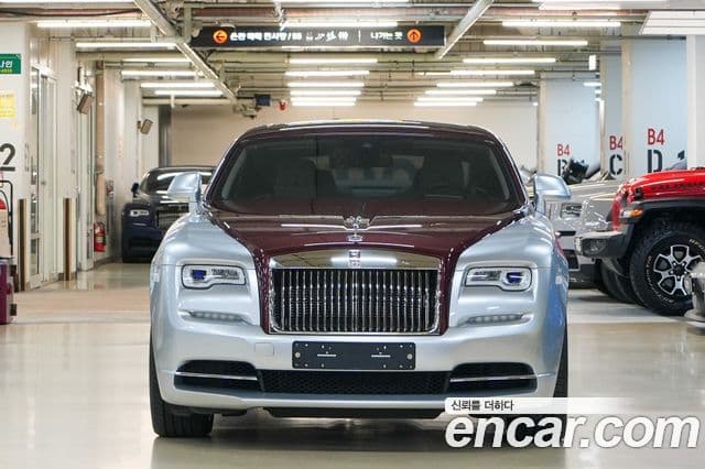 Rolls-Royce Wraith 2019 — ფოტო 10/20