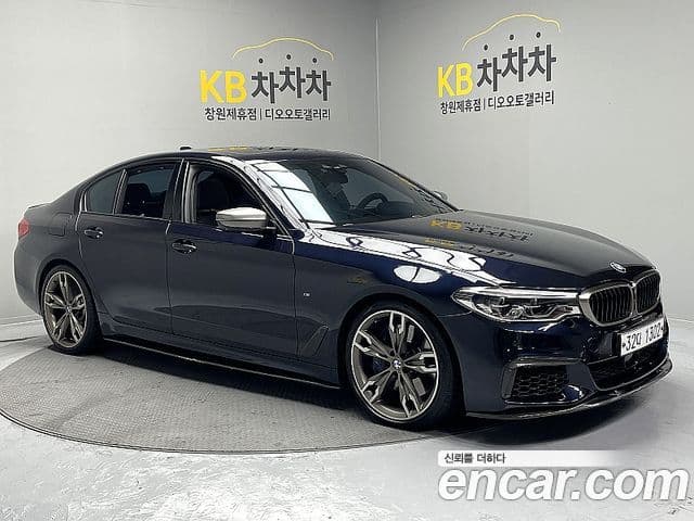 BMW 5 Series 2019 — Photo 2/20