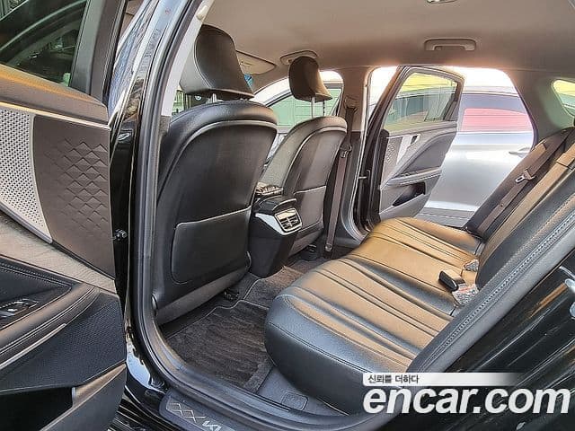 Kia K8 2021 — ფოტო 7/20