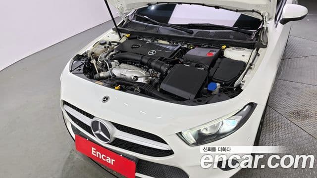 Mercedes-Benz A-Class 2021 — Şəkil 6/20