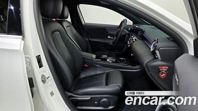 Mercedes-Benz A-Class 2021 — Şəkil 12/20