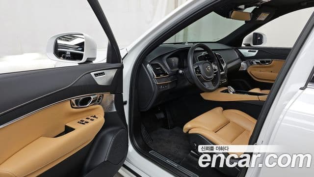 Volvo XC90 2022 — Şəkil 10/20