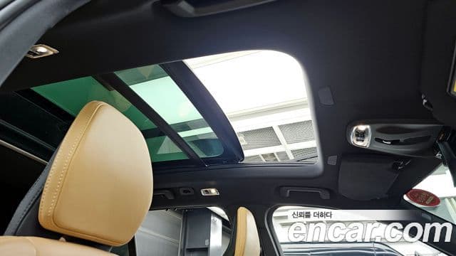 Volvo XC90 2022 — Şəkil 17/20