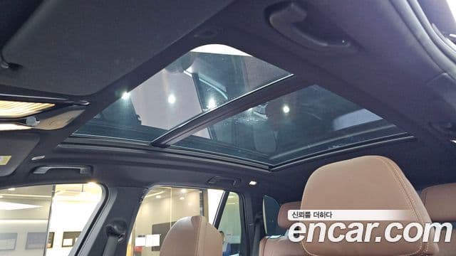 BMW X5 2021 — ფოტო 14/20