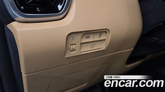 Kia Sorento 2022 — Photo 2/20