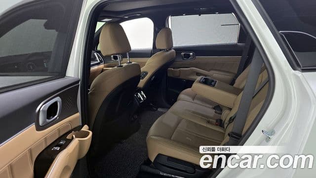 Kia Sorento 2024 — ფოტო 11/20