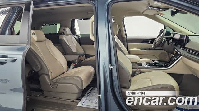 Kia Carnival 2021 — Фото 10/20
