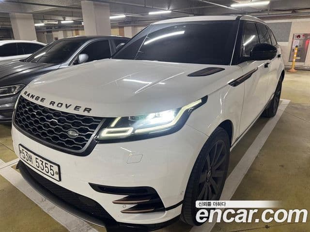 Land Rover Range Rover Velar 2018 — ფოტო 8/20