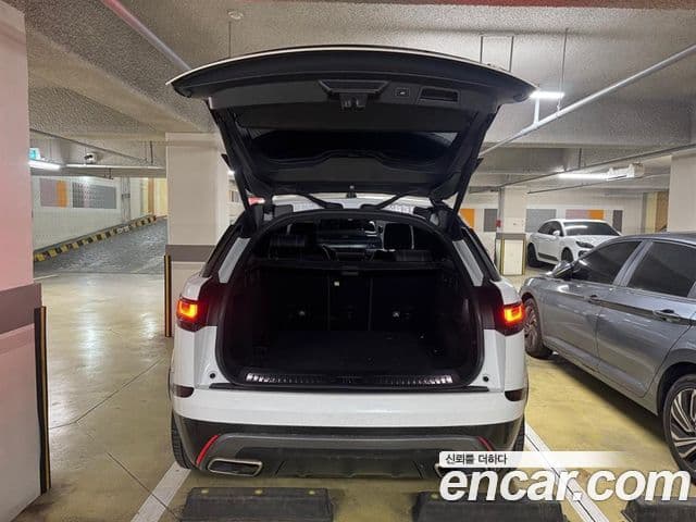 Land Rover Range Rover Velar 2018 — ფოტო 20/20