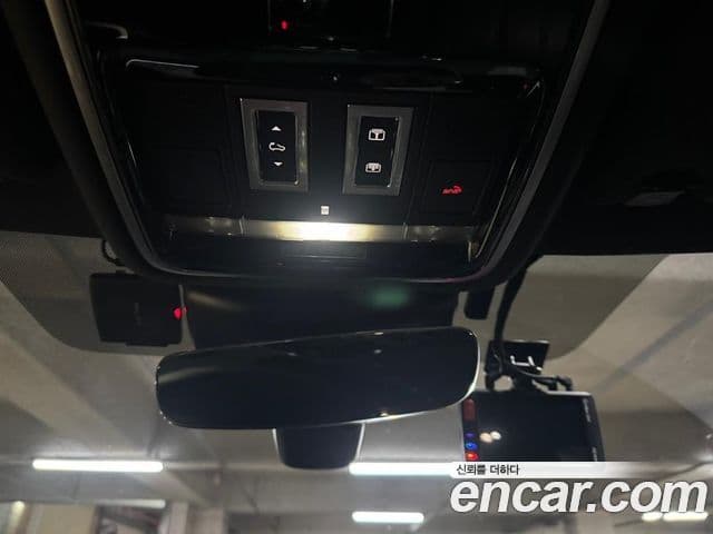 Land Rover Range Rover Velar 2018 — ფოტო 11/20