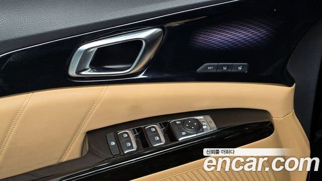 Kia Carnival 2021 — Şəkil 13/20