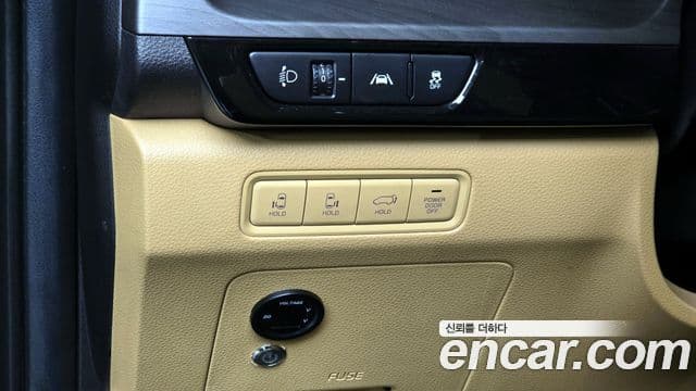 Kia Carnival 2021 — Şəkil 14/20