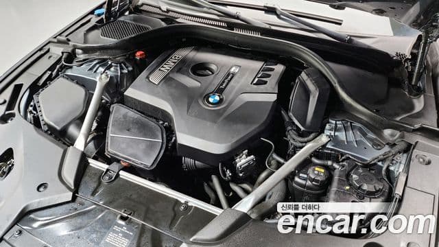 BMW 5 Series 2019 — Şəkil 6/20