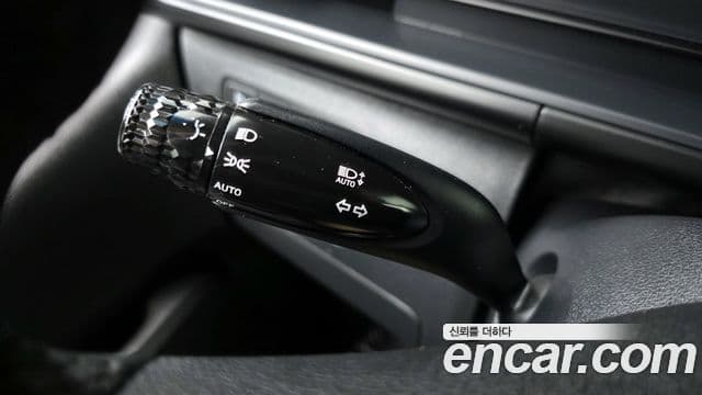 Hyundai Staria 2022 — Фото 13/20
