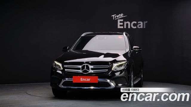 Mercedes-Benz GLC-Class 2019 — ფოტო 2/20