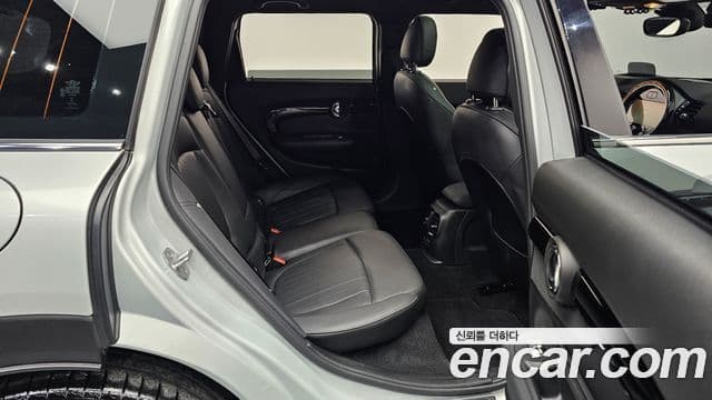 Mini Cooper S Clubman 2022 — Şəkil 12/20