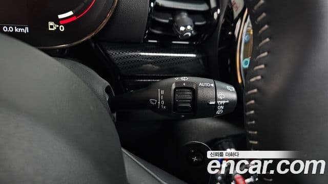 Mini Cooper S Clubman 2022 — Şəkil 14/20