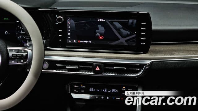 Kia K5 2020 — Şəkil 10/20