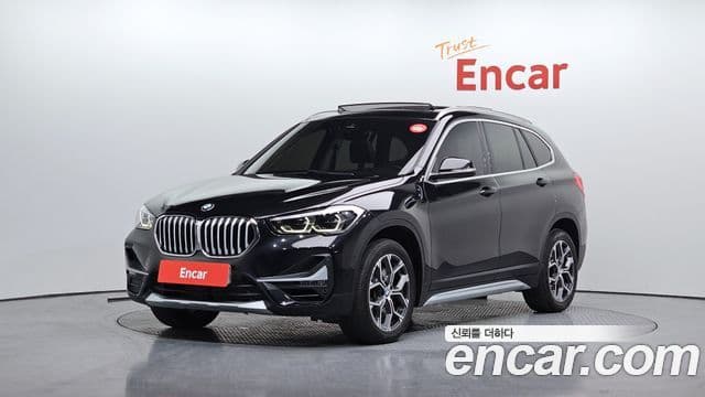 BMW X1 2021 — Şəkil 16/20