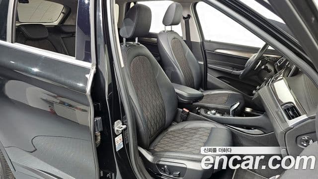 BMW X1 2021 — Şəkil 17/20
