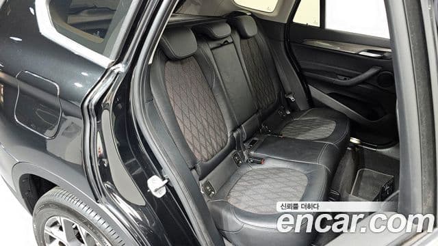 BMW X1 2021 — Şəkil 2/20