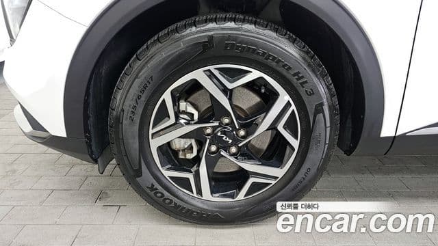 Kia Sportage 2022 — Photo 11/20