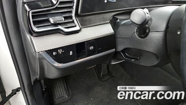 Kia Sportage 2022 — Photo 8/20