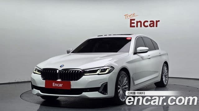 BMW 5 Series, 2023