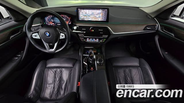 BMW 5 Series 2023 — Şəkil 7/20