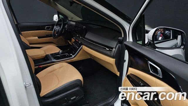 Kia Carnival 2021 — Фото 10/20