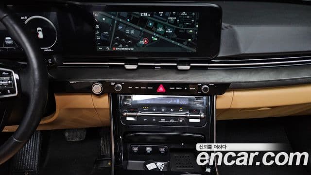 Kia Carnival 2021 — Фото 14/20